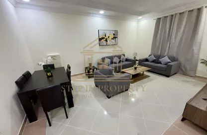 Apartment - 2 Bedrooms - 2 Bathrooms for rent in Al Sadd Tourist Apartments - Al Sadd - Doha