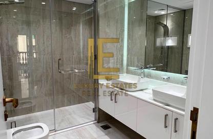 Apartment - 2 Bedrooms - 3 Bathrooms for rent in East Porto Drive - Porto Arabia - The Pearl Island - Doha Apartment - 2 Bedrooms - 3 Bathrooms for rent in East Porto Drive - Porto Arabia - The Pearl Island - Doha