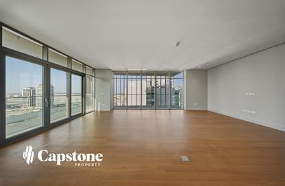 Apartment - 3 Bedrooms - 5 Bathrooms for sale in Seef Lusail Tower 1 - Seef Lusail - Lusail City - Lusail