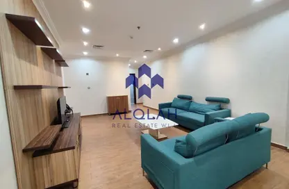 شقة - 2 غرف نوم - 2 حمامات للايجار في دوحة الجديد - الدوحة