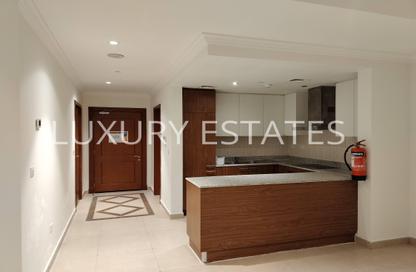 Apartment - Studio - 1 Bathroom for rent in West Porto Drive - Porto Arabia - The Pearl Island - Doha