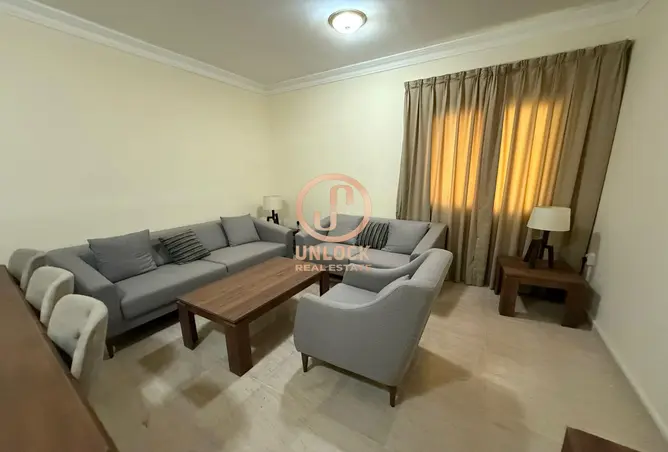 63421879 - Property Image 3