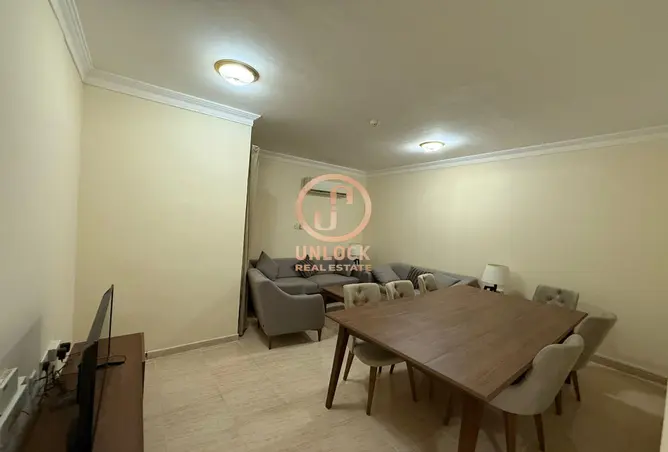 63421879 - Property Image 2