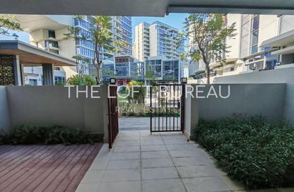 Townhouse - 3 Bedrooms - 4 Bathrooms for sale in Seef Lusail - Lusail City - Lusail