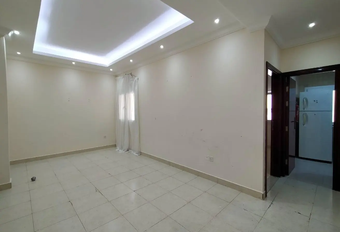 63421903 - Property Main Image