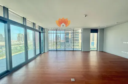 Apartment - 1 Bedroom - 2 Bathrooms for sale in Seef Lusail Tower 1 - Seef Lusail - Lusail City - Lusail