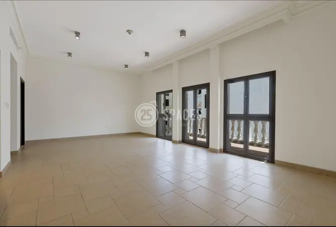 62747225 - Property Image 2