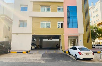 Apartment - 3 Bedrooms - 2 Bathrooms for rent in Al Mansoura - Al Mansoura - Doha