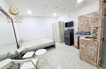 Apartment - Studio - 1 Bathroom for rent in Umm Ghwailina Comm - Umm Ghuwalina - Umm Ghuwailina - Doha Apartment - Studio - 1 Bathroom for rent in Umm Ghwailina Comm - Umm Ghuwalina - Umm Ghuwailina - Doha