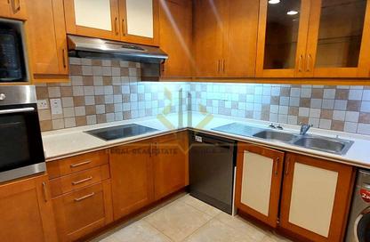 Apartment - 2 Bedrooms - 3 Bathrooms for rent in East Porto Drive - Porto Arabia - The Pearl Island - Doha Apartment - 2 Bedrooms - 3 Bathrooms for rent in East Porto Drive - Porto Arabia - The Pearl Island - Doha