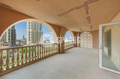 Apartment - 1 Bedroom - 2 Bathrooms for sale in West Porto Drive - Porto Arabia - The Pearl Island - Doha