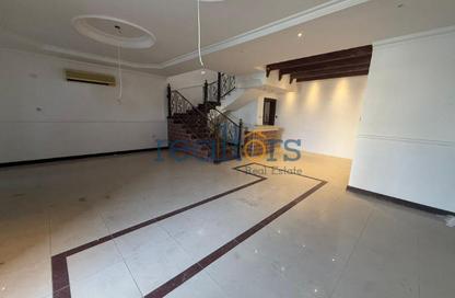 Villa - 4 Bedrooms - 6 Bathrooms for rent in Maamoura Villas - Al Maamoura - Doha