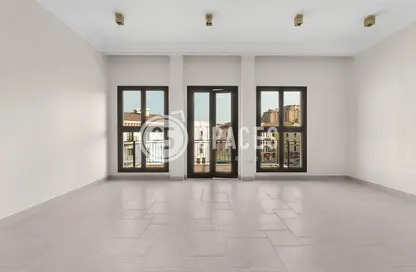 Apartment - 1 Bedroom - 2 Bathrooms for rent in Carnaval - Qanat Quartier - The Pearl Island - Doha