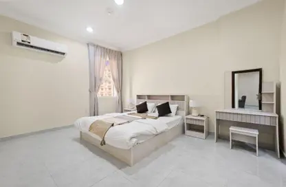 Apartment - 2 Bedrooms - 2 Bathrooms for rent in Al Sadd Road - Al Sadd - Doha Apartment - 2 Bedrooms - 2 Bathrooms for rent in Al Sadd Road - Al Sadd - Doha