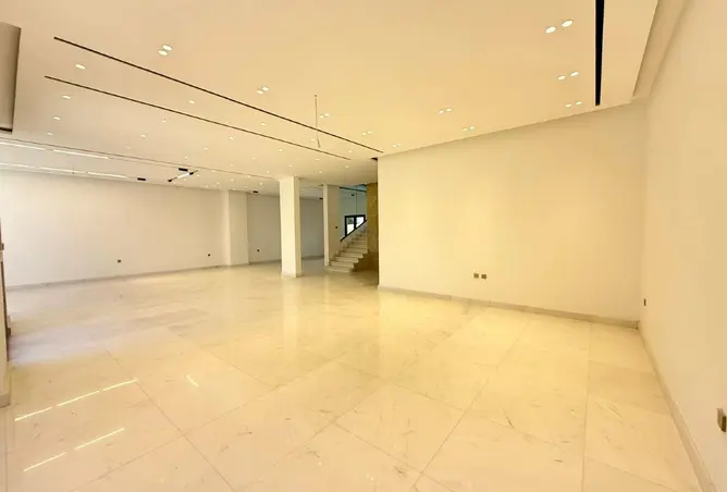 60557623 - Property Image 2