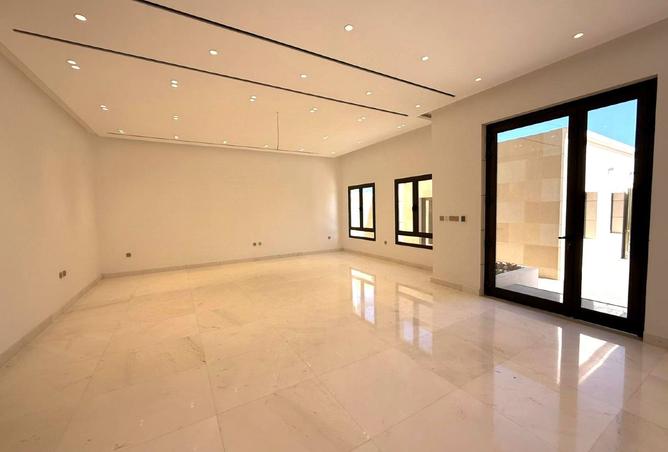 60557623 - Property Image 3