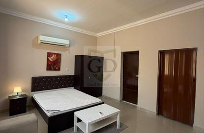 Apartment - Studio - 1 Bathroom for rent in Abu Hamour - Doha