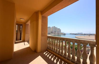 Apartment - 3 Bedrooms - 3 Bathrooms for rent in Viva West - Viva Bahriyah - The Pearl Island - Doha