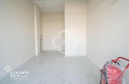 Shop - Studio - 1 for rent in Al Markhiya Street - Al Markhiya - Doha