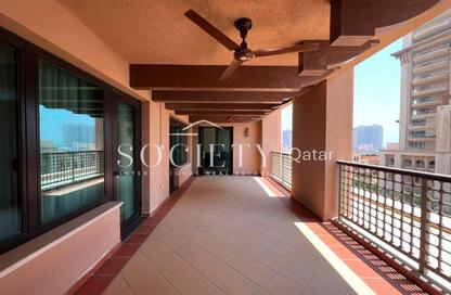 Apartment - 2 Bedrooms - 3 Bathrooms for rent in West Porto Drive - Porto Arabia - The Pearl Island - Doha