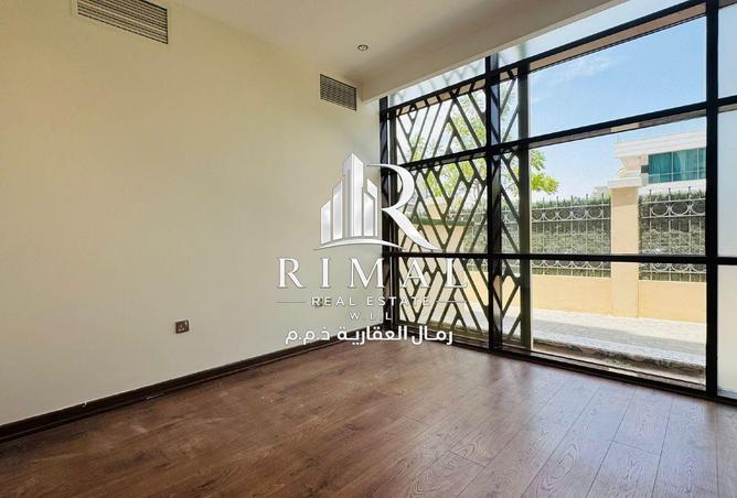 55327603 - Property Image 3