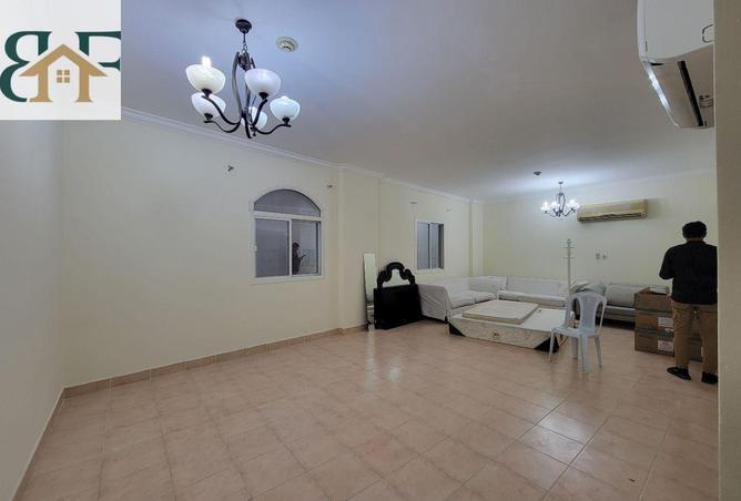 51953705 - صورة العقار 2