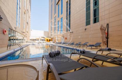 Apartment - Studio - 1 Bathroom for rent in Al Sadd Road - Al Sadd - Doha