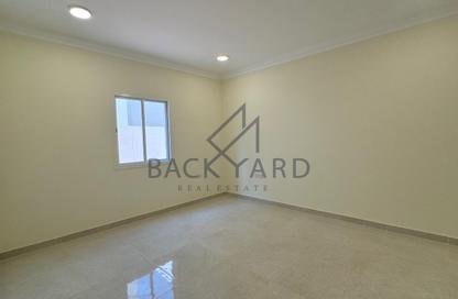 Villa - 6 Bedrooms - 6 Bathrooms for rent in Al Kheesa - Al Kheesa - Umm Salal Mohammed