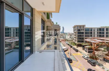 شقة - 2 غرف نوم - 4 حمامات للايجار في كريستال ريزيدنس - جزيرة جيوان - جزيرة اللؤلؤة - الدوحة