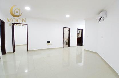 Apartment - 2 - 2 for rent in Umm Ghuwailina 4 - Umm Ghuwailina - Doha
