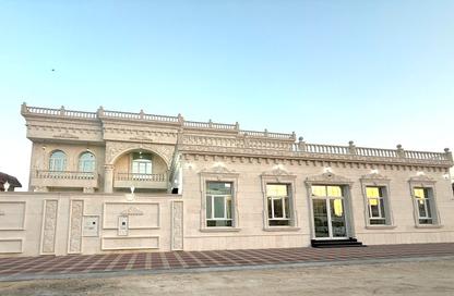 Villa - 7+ Bedrooms - 7+ Bathrooms for sale in Al Aziziyah - Al Aziziyah - Doha