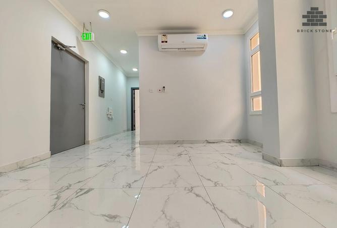 54494100 - Property Image 2