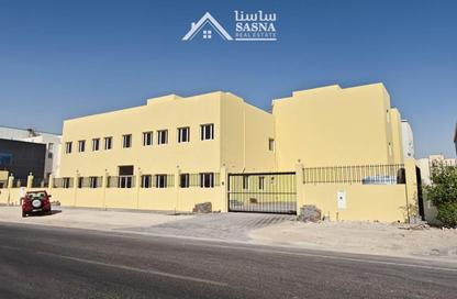 Warehouse - Studio - 1 Bathroom for rent in East Industrial Street - Birkat Al Awamer - Al Wakra