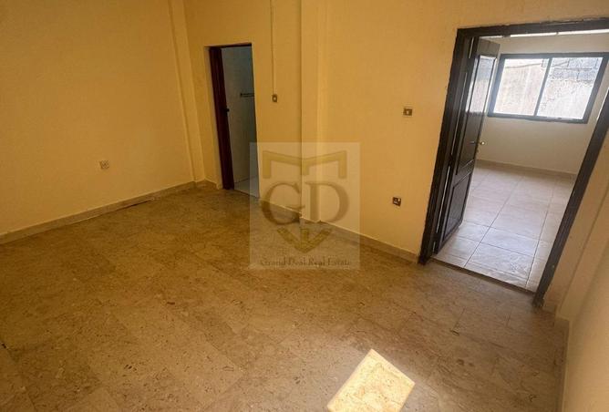 52270695 - Property Image 3