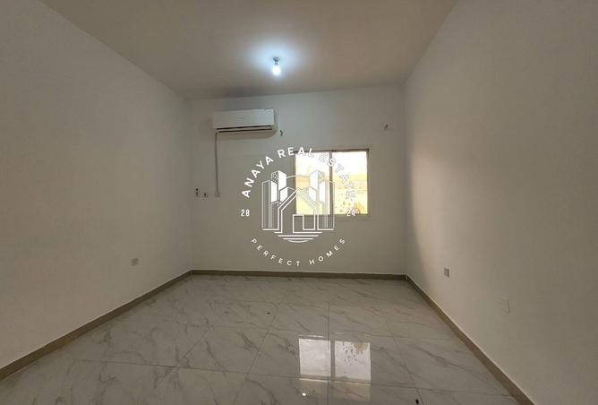 1008678 - Property Image 2