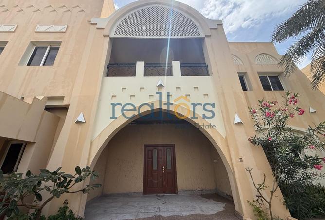 53423414 - Property Image 2