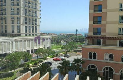 Apartment - 2 Bedrooms - 3 Bathrooms for rent in Viva West - Viva Bahriyah - The Pearl Island - Doha