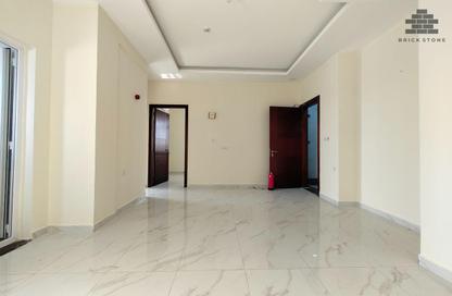 Apartment - 2 - 3 for rent in Bin Omran 35 - Fereej Bin Omran - Doha