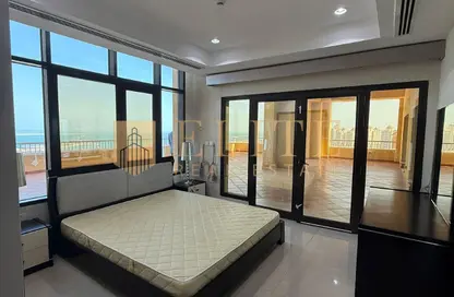 Hotel Apartments - 1 Bedroom - 2 Bathrooms for rent in West Porto Drive - Porto Arabia - The Pearl Island - Doha