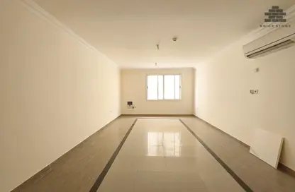 Apartment - 2 Bedrooms - 2 Bathrooms for rent in Al Sadd Road - Al Sadd - Doha