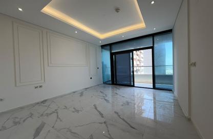 Apartment - 2 - 3 for rent in Lusail Marina Heights - Marina District - Lusail