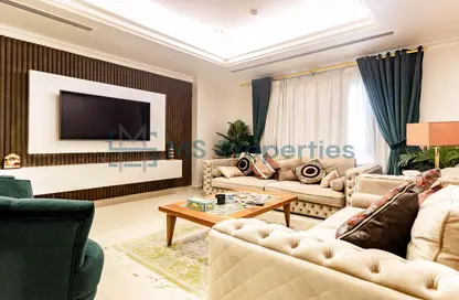 Apartment - 1 Bedroom - 2 Bathrooms for rent in East Porto Drive - Porto Arabia - The Pearl Island - Doha