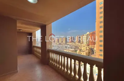Apartment - 1 Bedroom - 2 Bathrooms for rent in East Porto Drive - Porto Arabia - The Pearl Island - Doha