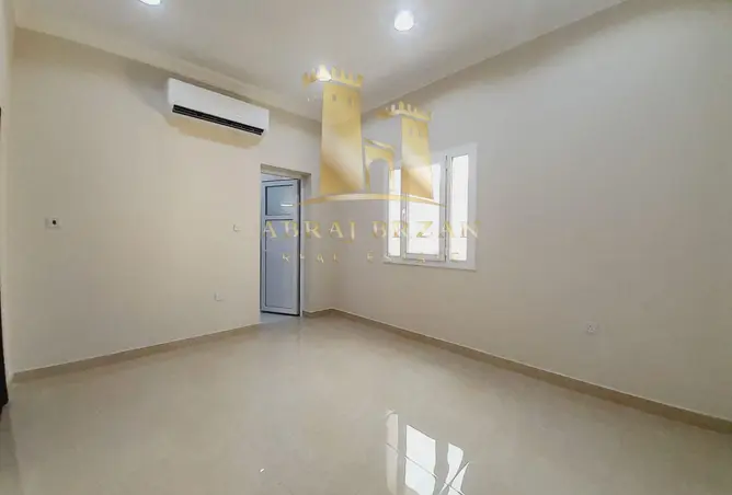63701296 - صورة العقار 3