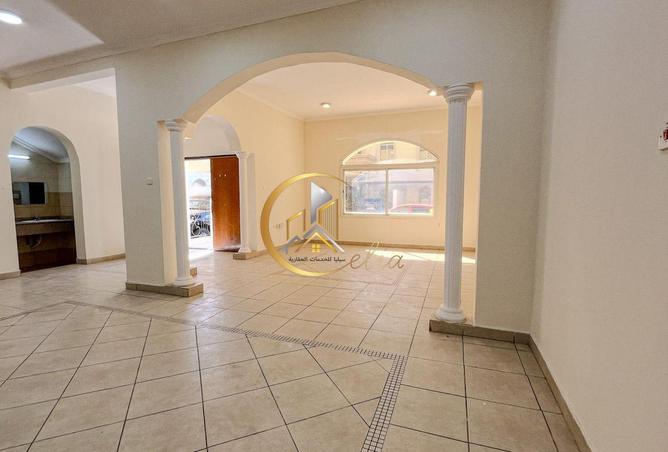 55925914 - Property Main Image