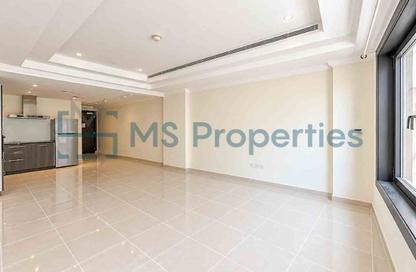 Apartment - Studio - 1 for rent in West Porto Drive - Porto Arabia - The Pearl Island - Doha