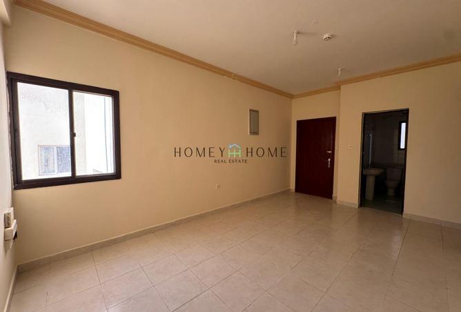 Unfurnished 2 BHK in Bin Omran