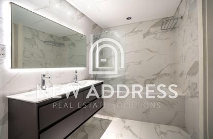 Apartment - 3 Bedrooms - 4 Bathrooms for sale in Gewan Island - The Pearl Island - Doha