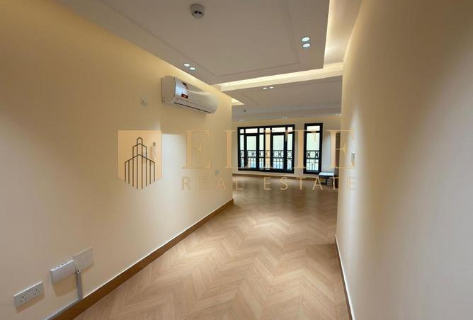 52818729 - Property Image 3