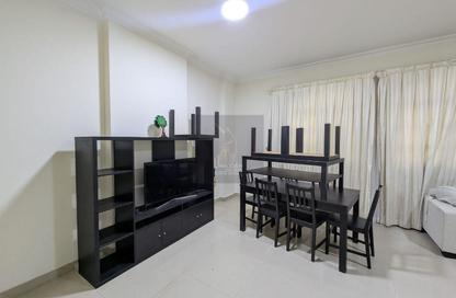 Apartment - 2 - 2 for rent in Ibn Al Haitam Street - Fereej Abdul Aziz - Doha